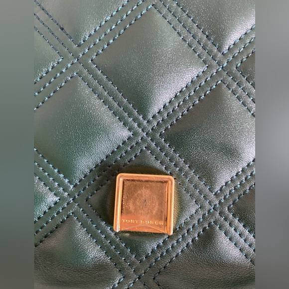 Tory Burch Soft Flemming Bag - Picture 7 of 8